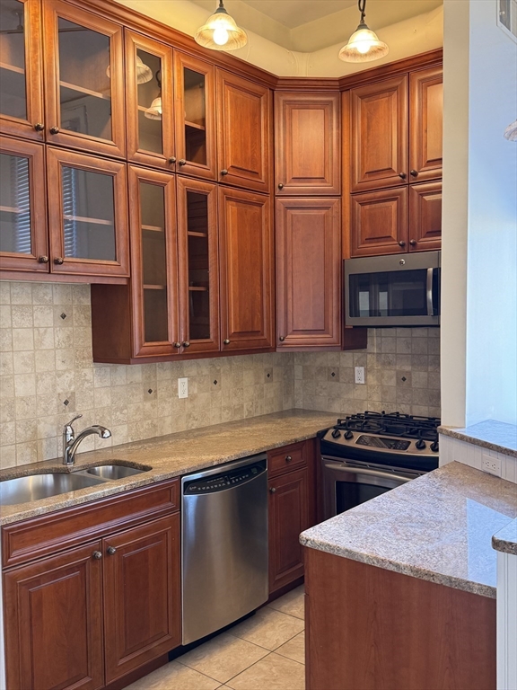 35 New South St # 305