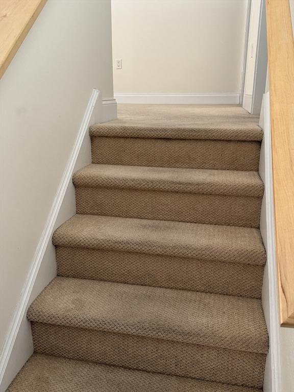 35 New South St # 305