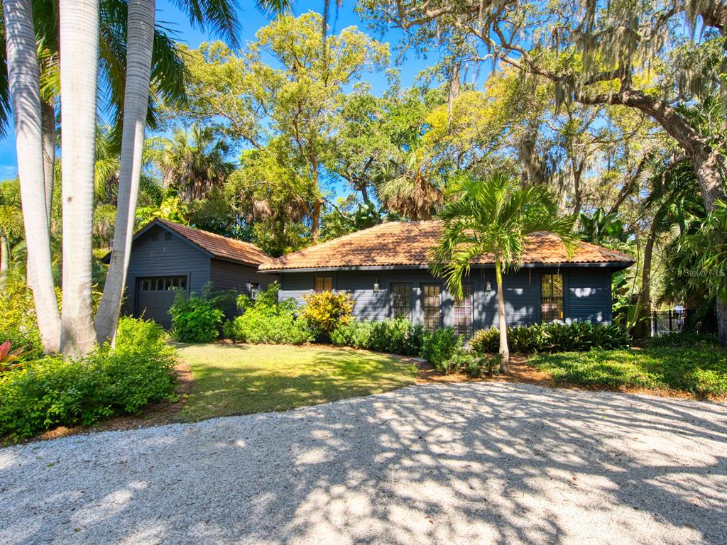 Indian Beach/Sapphire Shores Estate