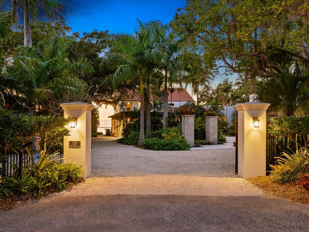 Indian Beach/Sapphire Shores Estate