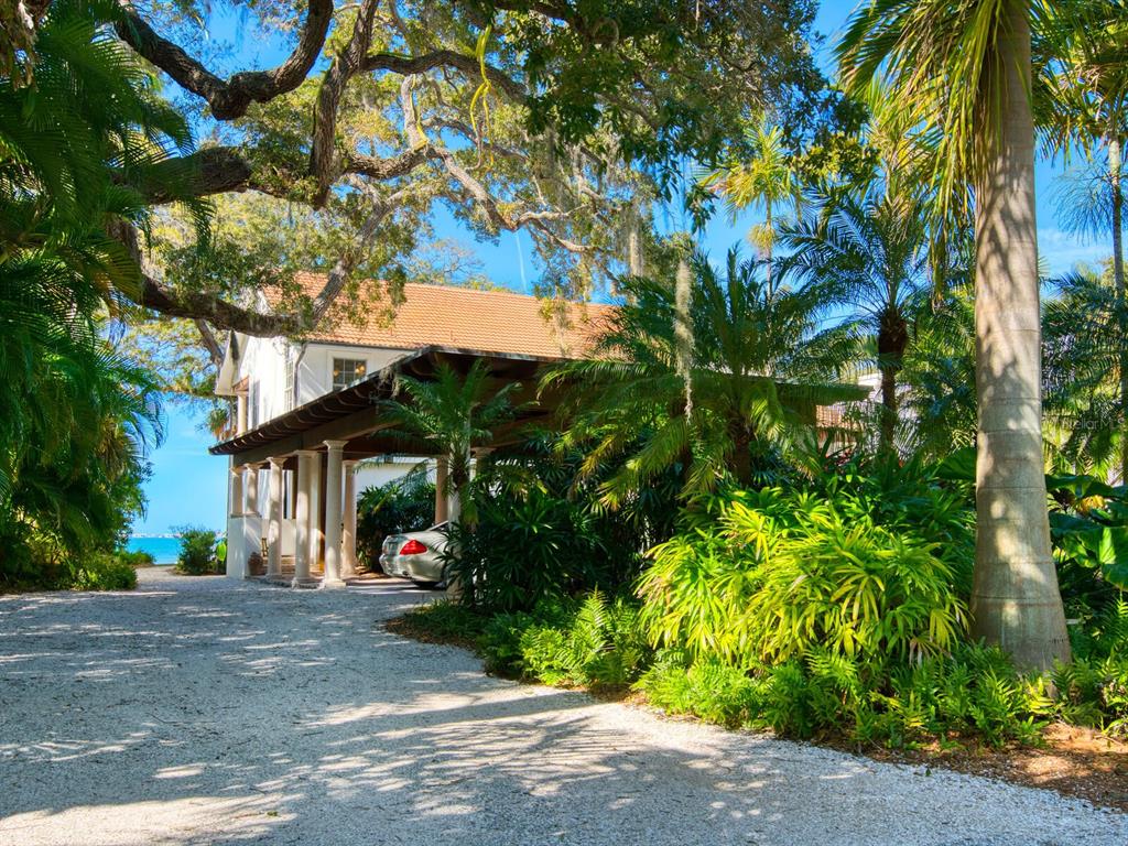 Indian Beach/Sapphire Shores Estate