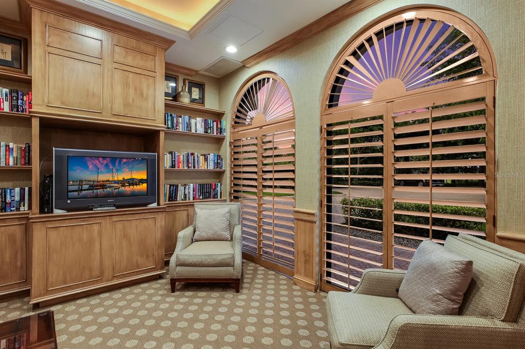 415 L AMBIANCE DRIVE Unit: C504