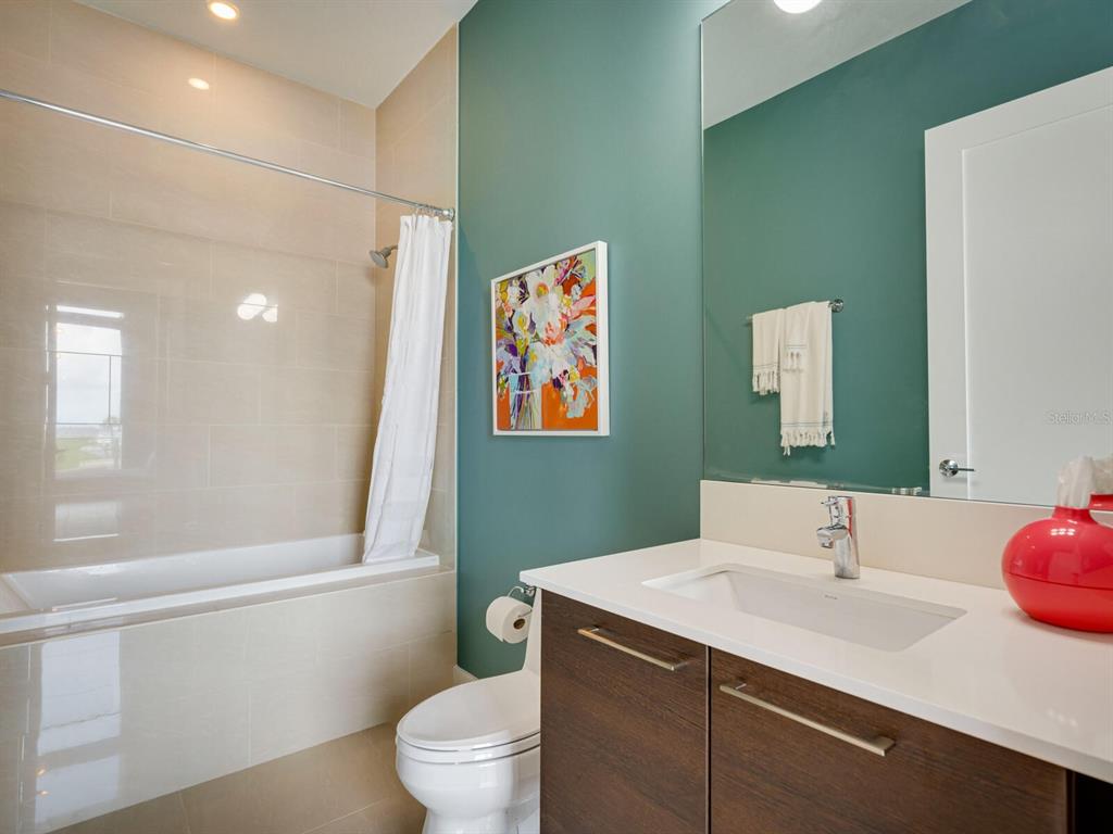 1155 N GULFSTREAM AVENUE Unit: 206