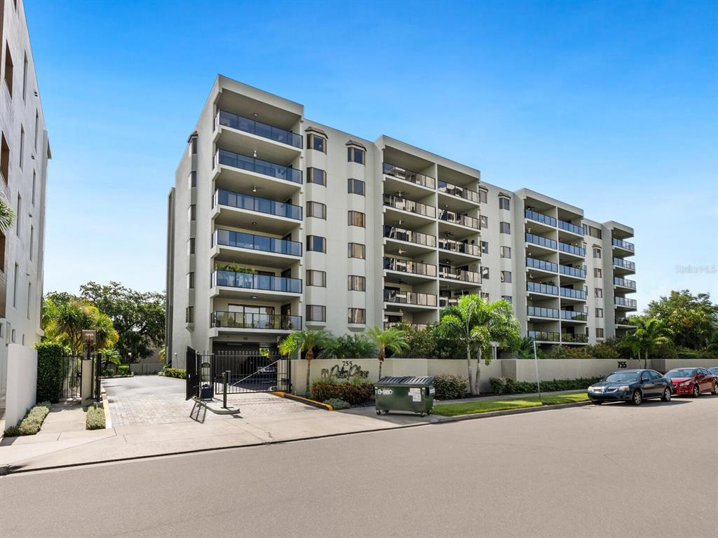 755 S PALM AVENUE Unit: 604