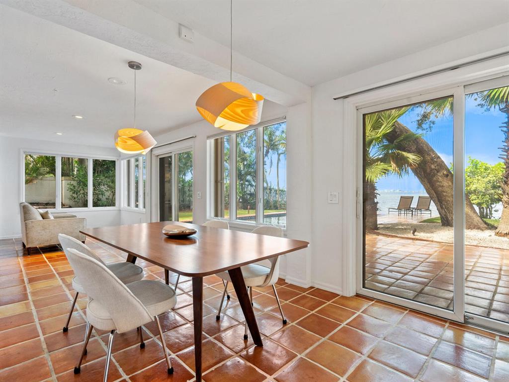 3127 BAY SHORE ROAD