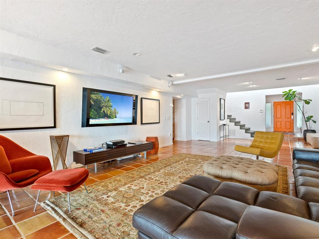 3127 BAY SHORE ROAD