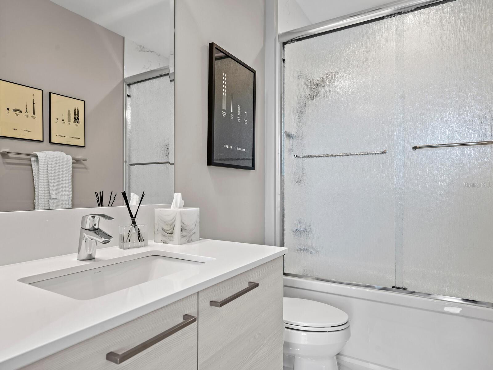 111 S PINEAPPLE AVENUE Unit: 901