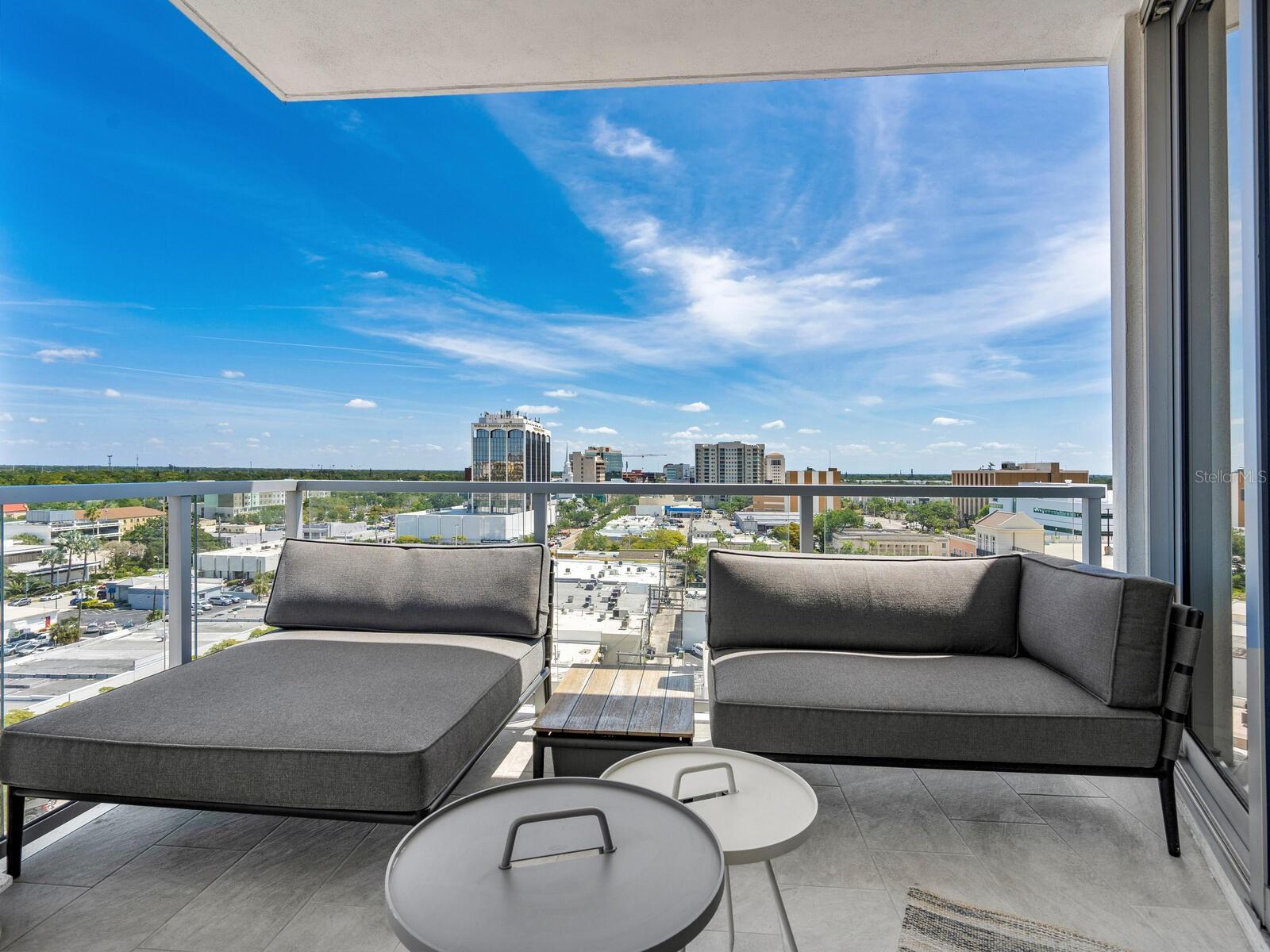 111 S PINEAPPLE AVENUE Unit: 901