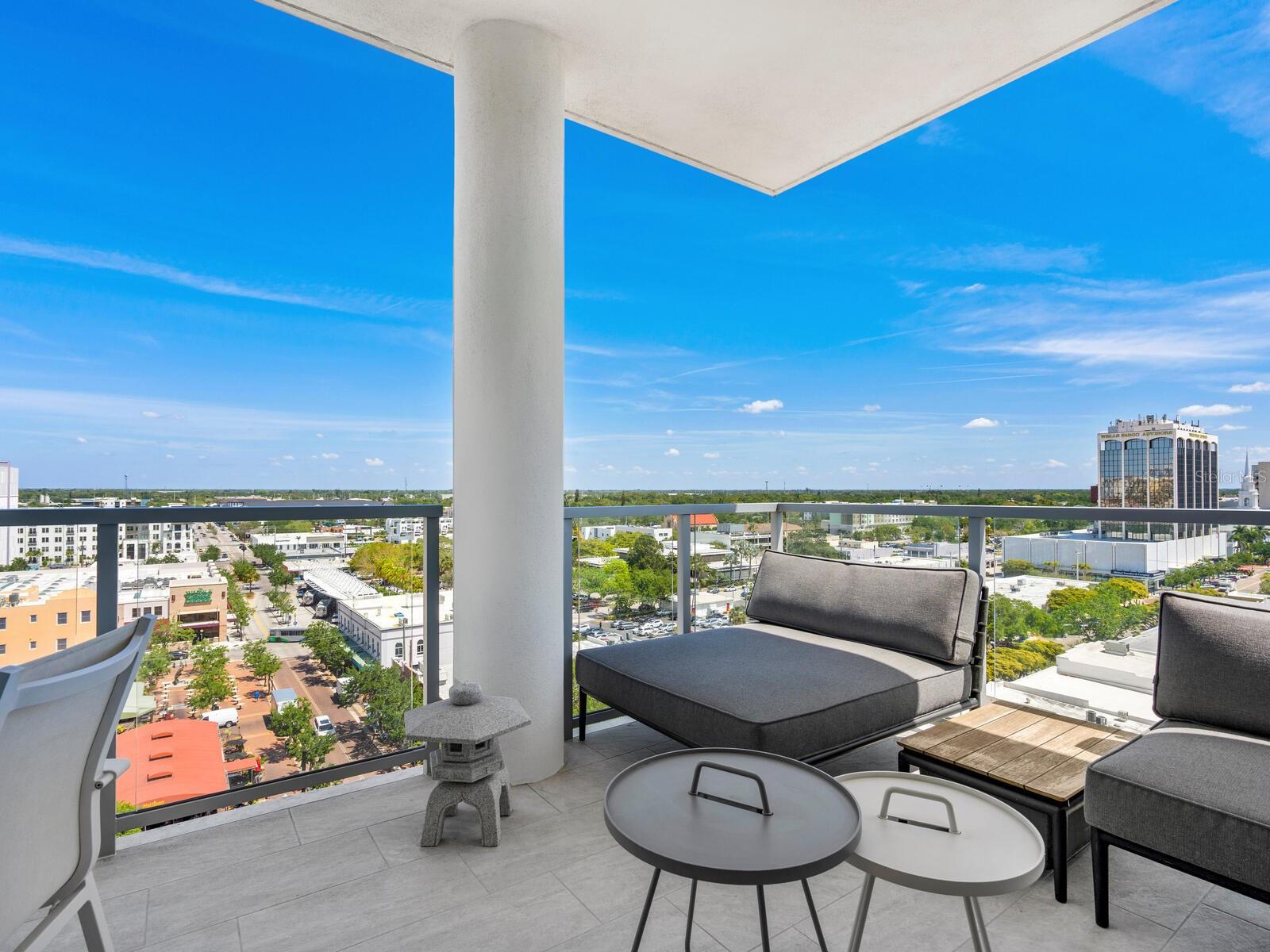 111 S PINEAPPLE AVENUE Unit: 901