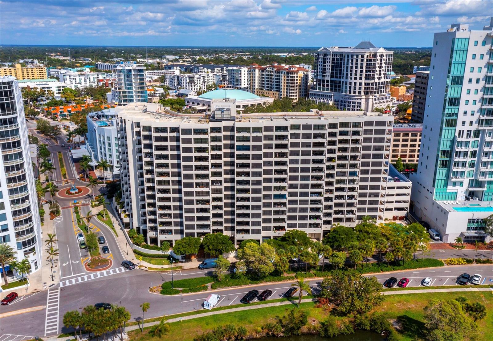 1255 N GULFSTREAM AVENUE Unit: 905