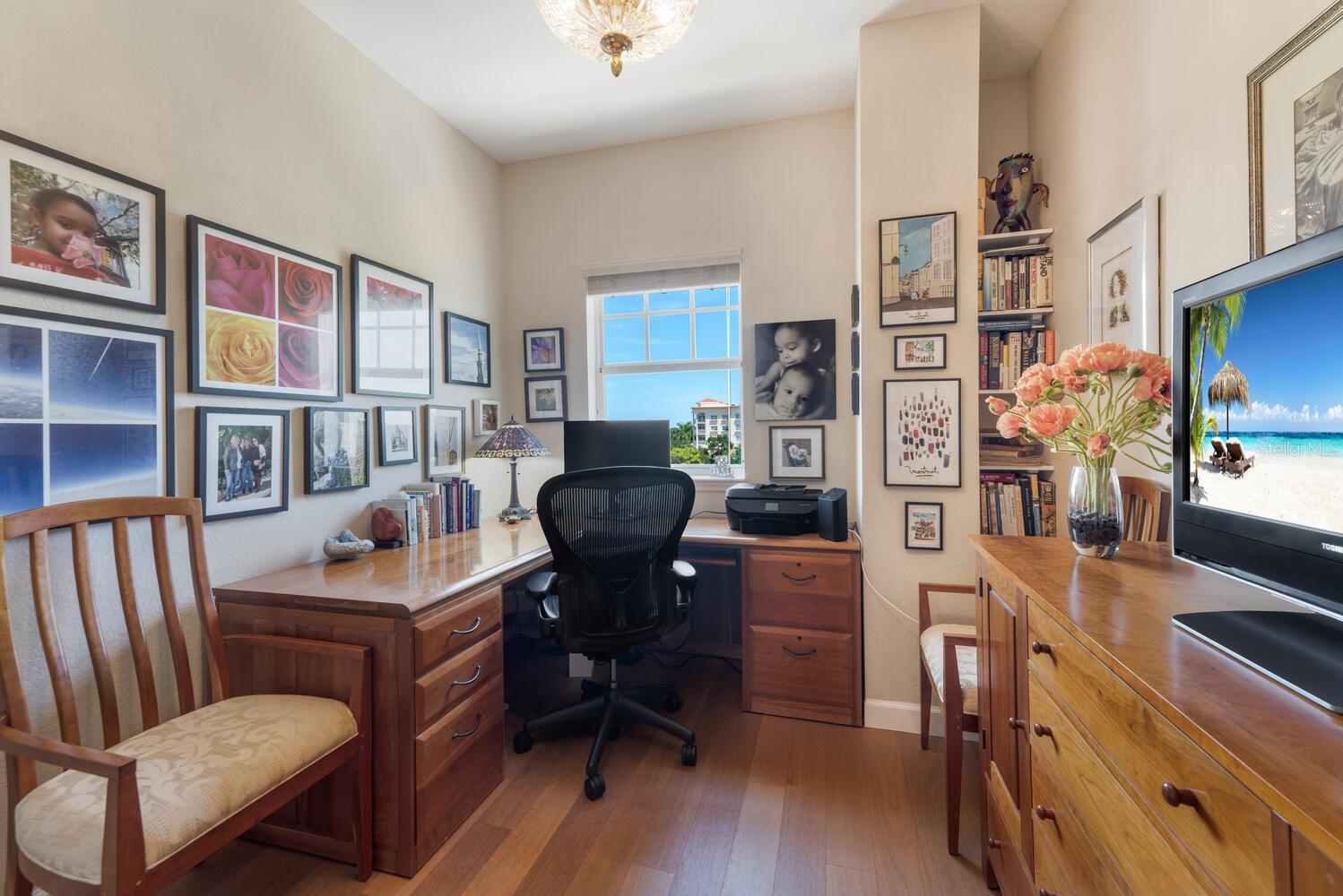 1064 N TAMIAMI TRAIL Unit: 1525