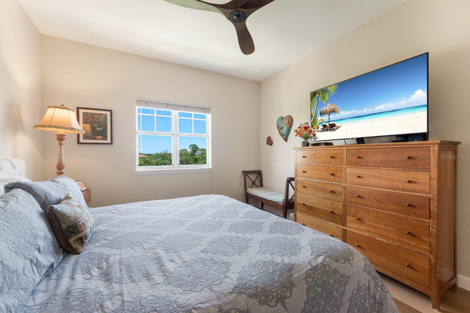 1064 N TAMIAMI TRAIL Unit: 1525