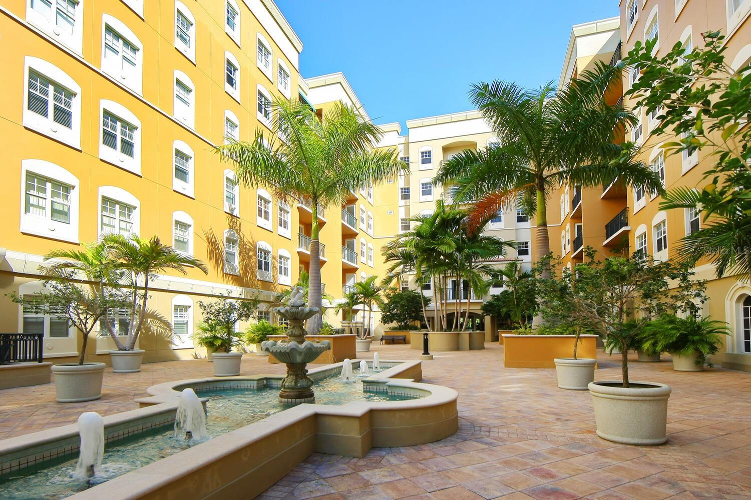 1064 N TAMIAMI TRAIL Unit: 1525