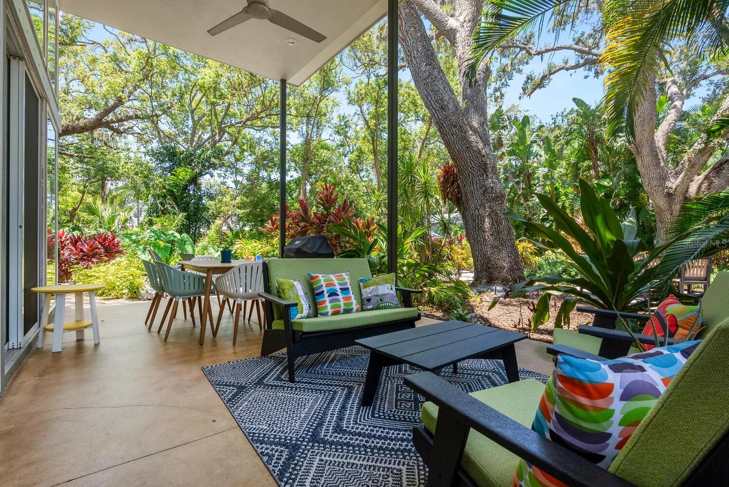 1734 BAHIA VISTA ST