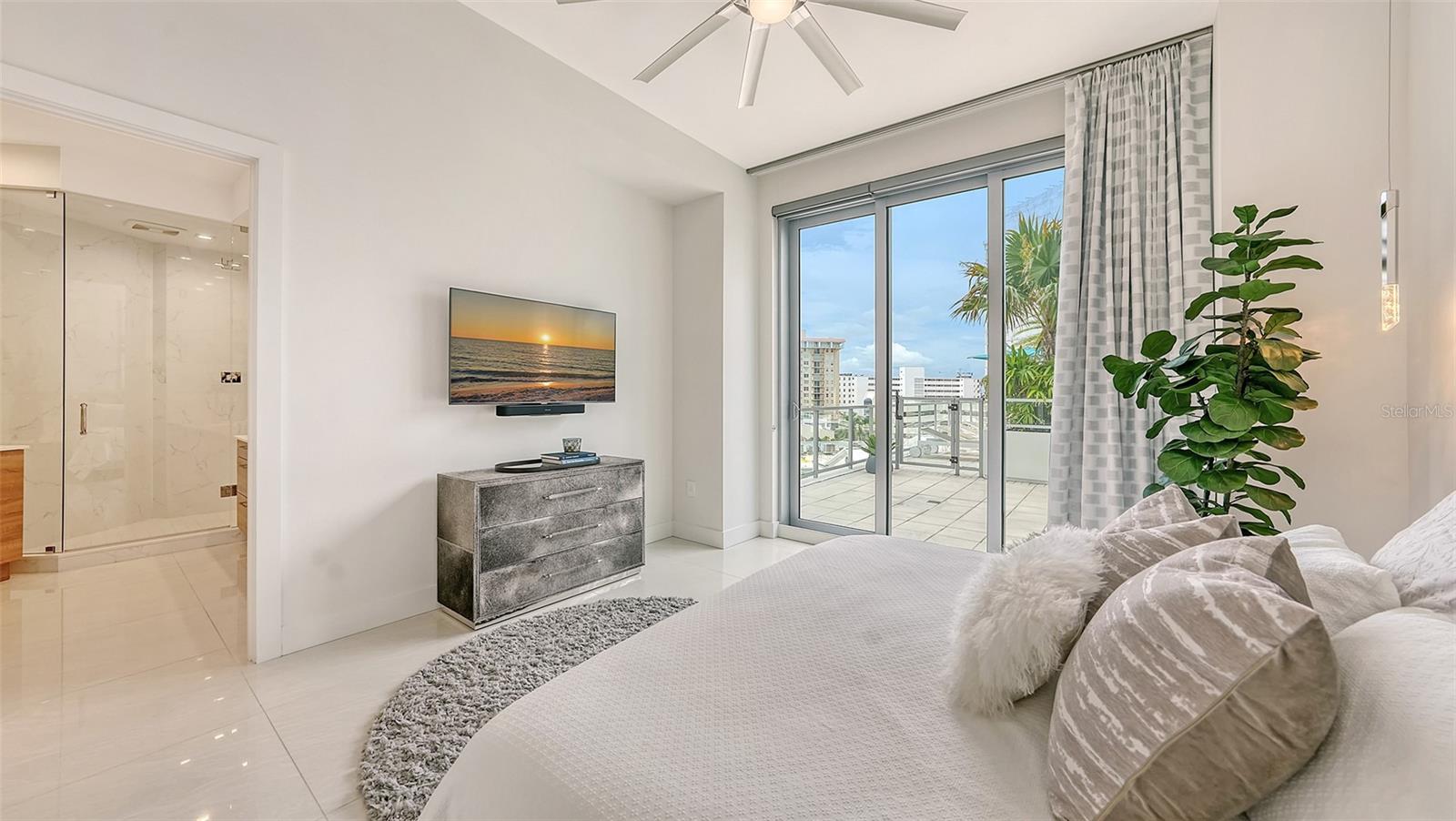111 S PINEAPPLE AVENUE Unit: 507