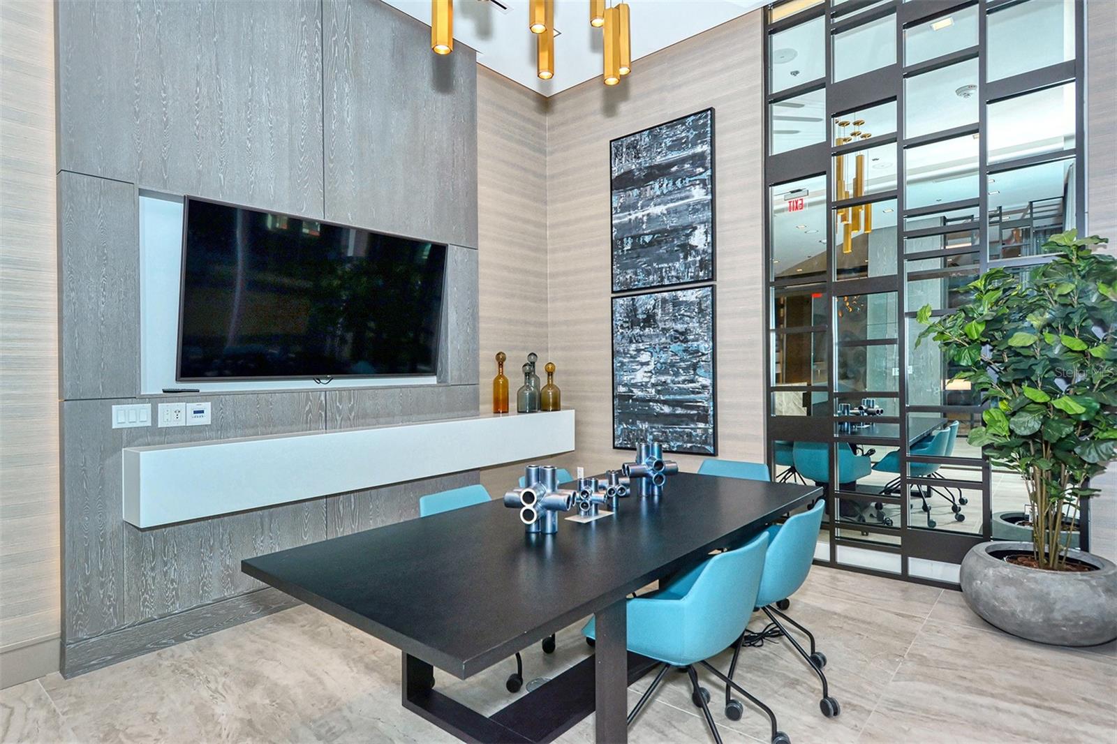 111 S PINEAPPLE AVENUE Unit: 507