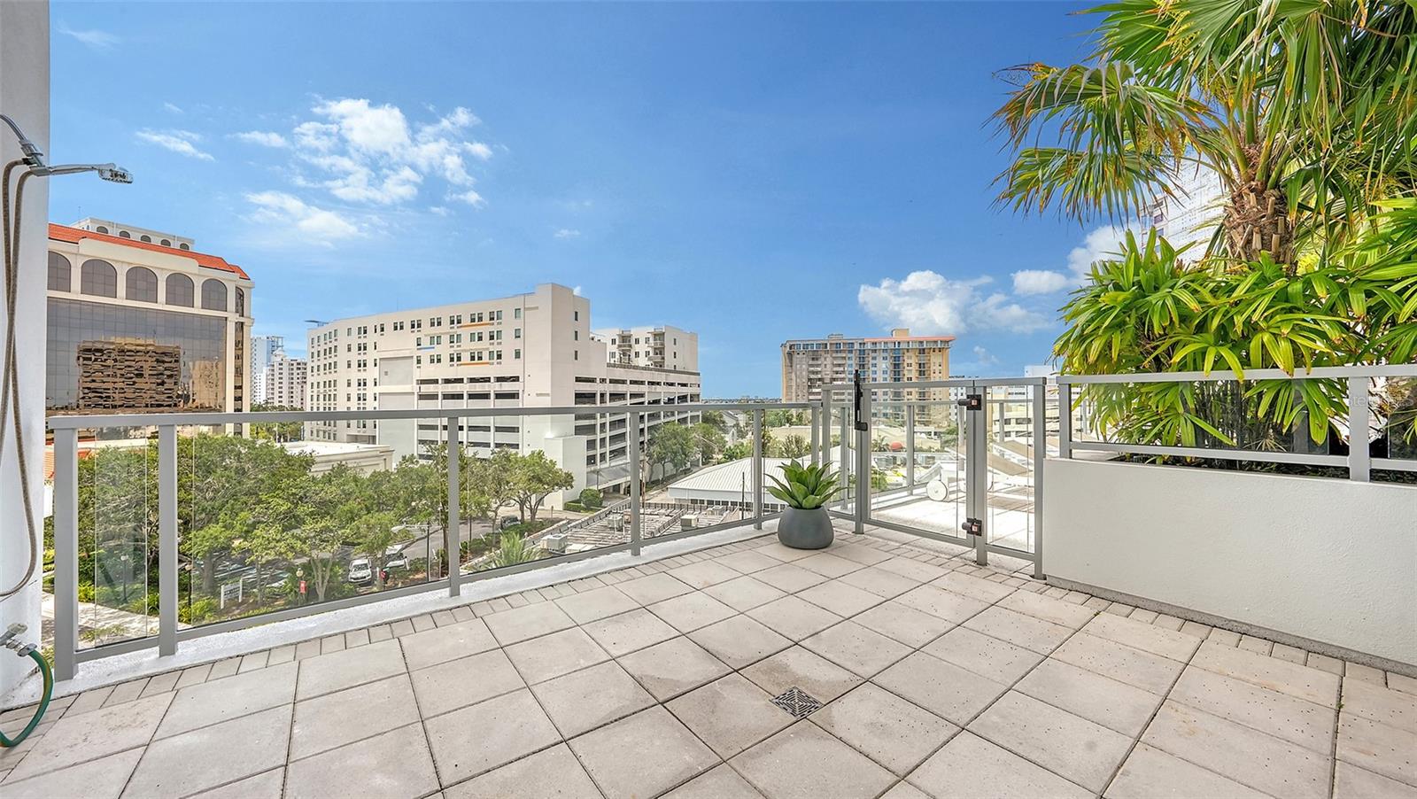 111 S PINEAPPLE AVENUE Unit: 507