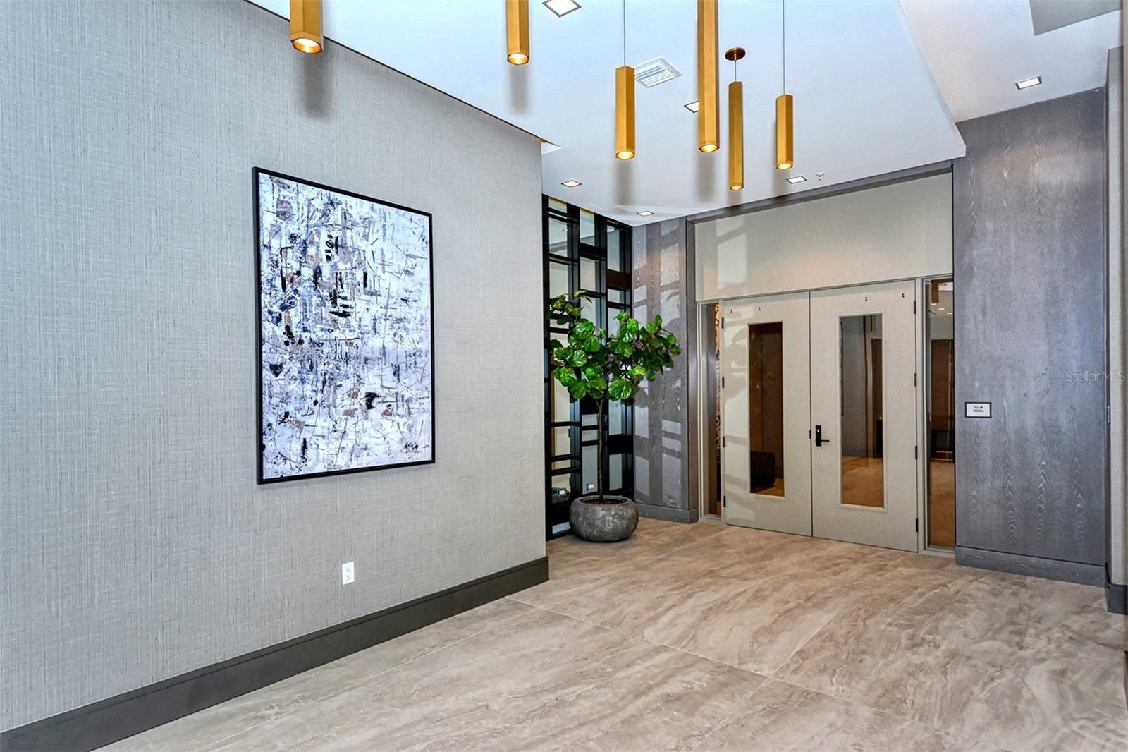 111 S PINEAPPLE AVENUE Unit: 507