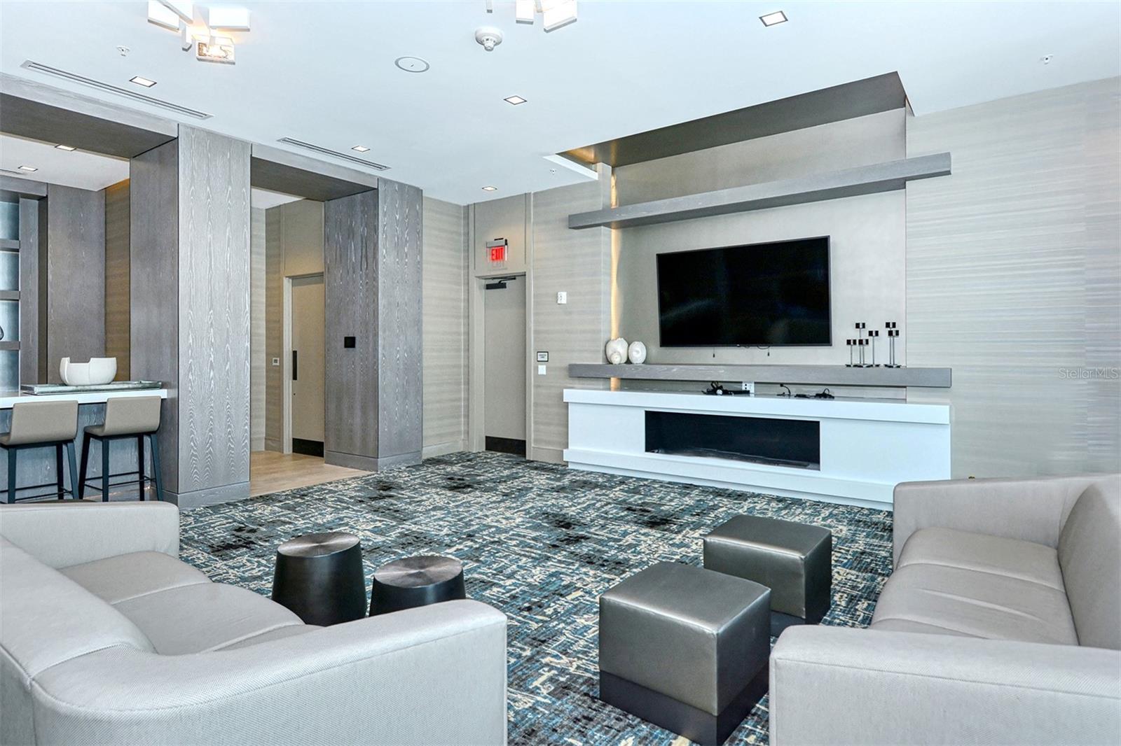 111 S PINEAPPLE AVENUE Unit: 507