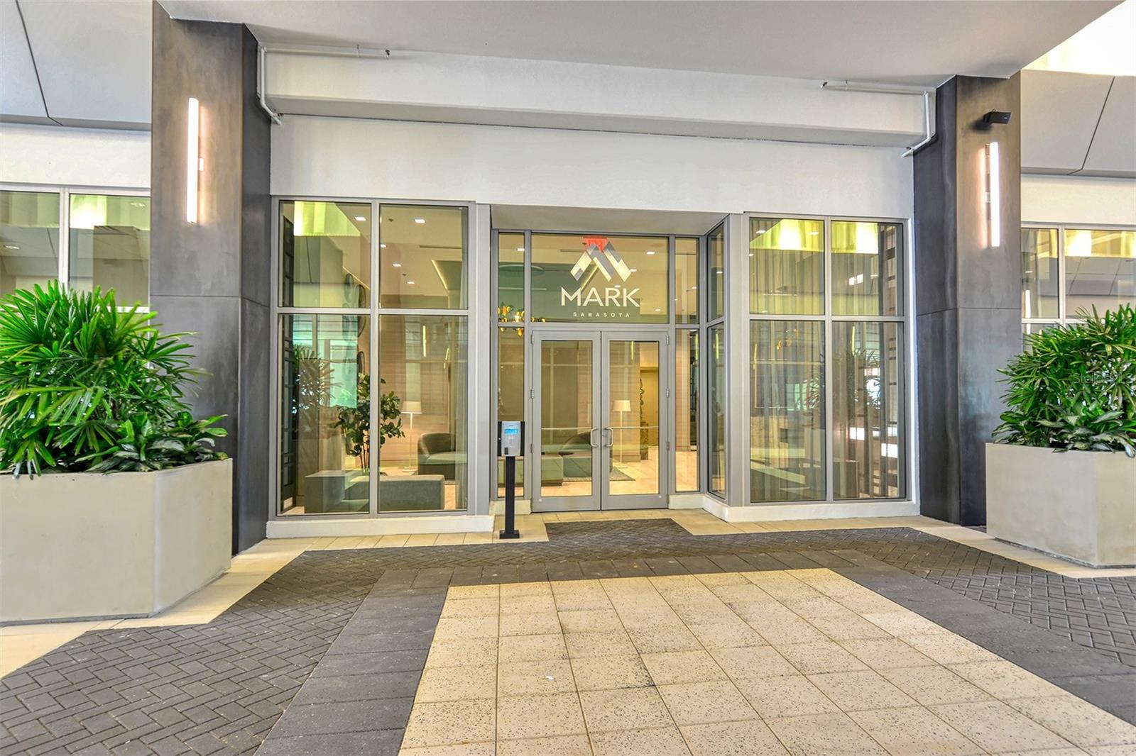 111 S PINEAPPLE AVENUE Unit: 507