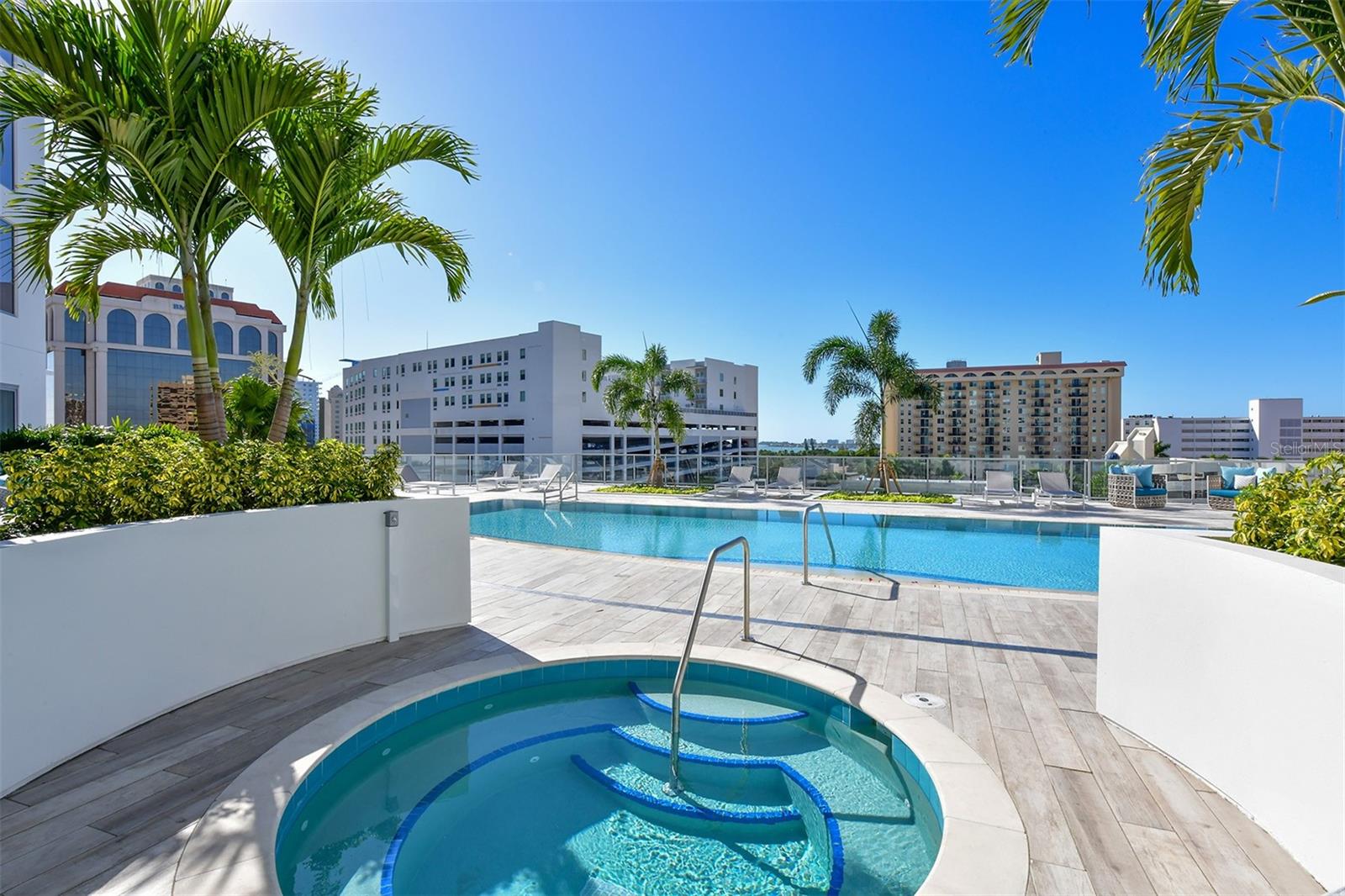 111 S PINEAPPLE AVENUE Unit: 507