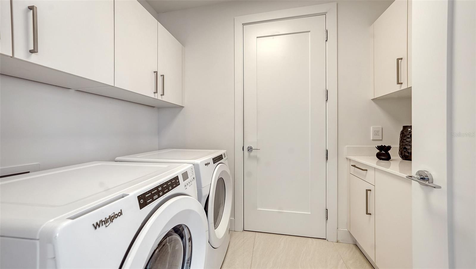 111 S PINEAPPLE AVENUE Unit: 507
