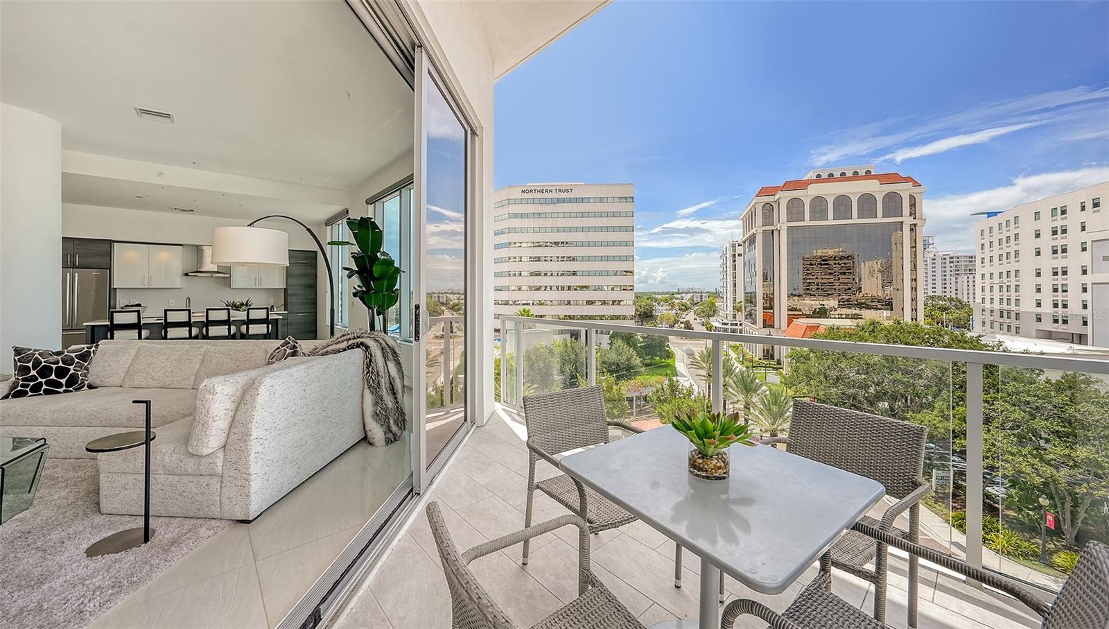 111 S PINEAPPLE AVENUE Unit: 507