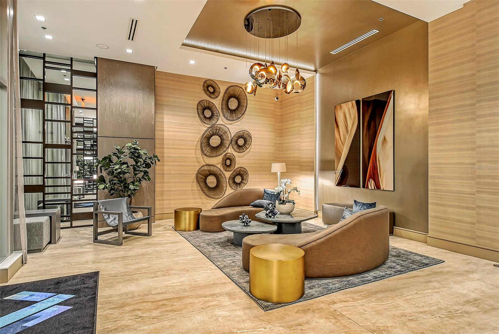 111 S PINEAPPLE AVENUE Unit: 507