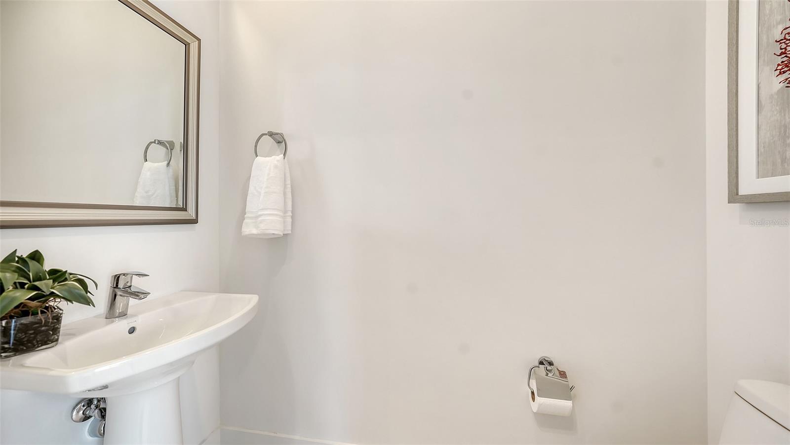 111 S PINEAPPLE AVENUE Unit: 507