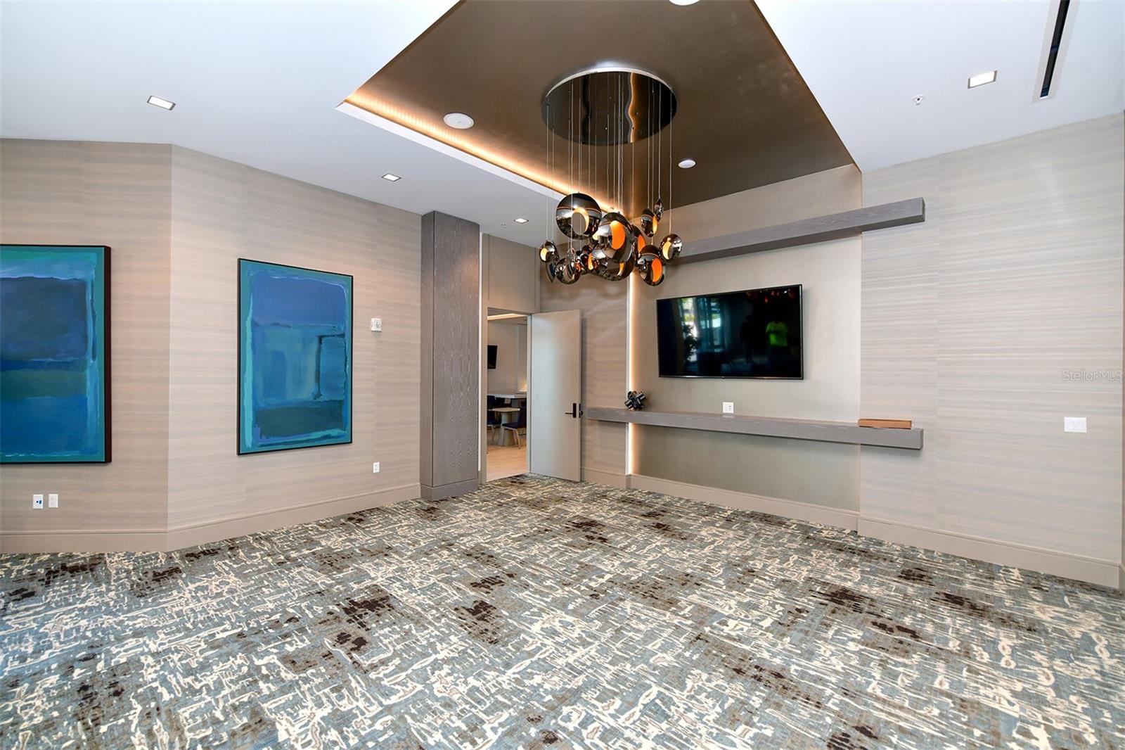 111 S PINEAPPLE AVENUE Unit: 507