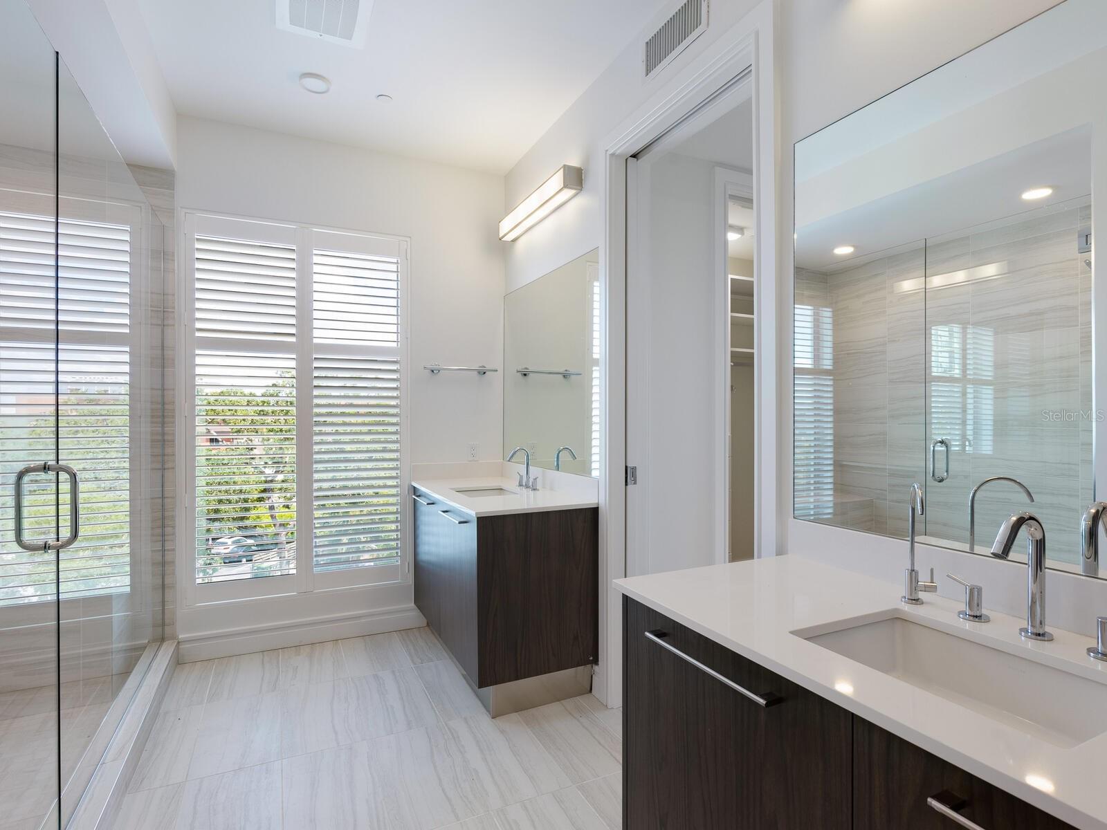 711 S PALM AVENUE Unit: 401