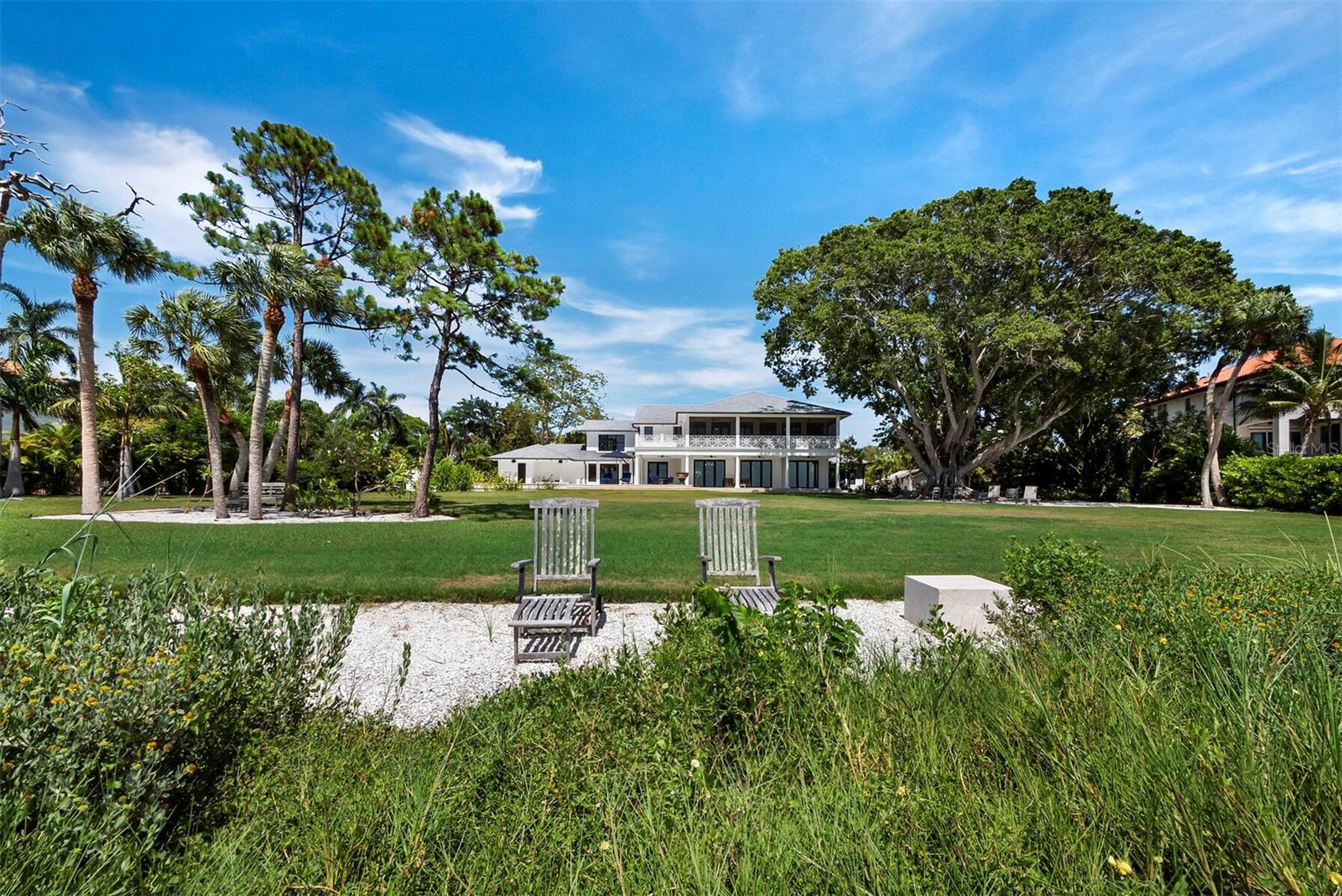 4223 BAY SHORE RD