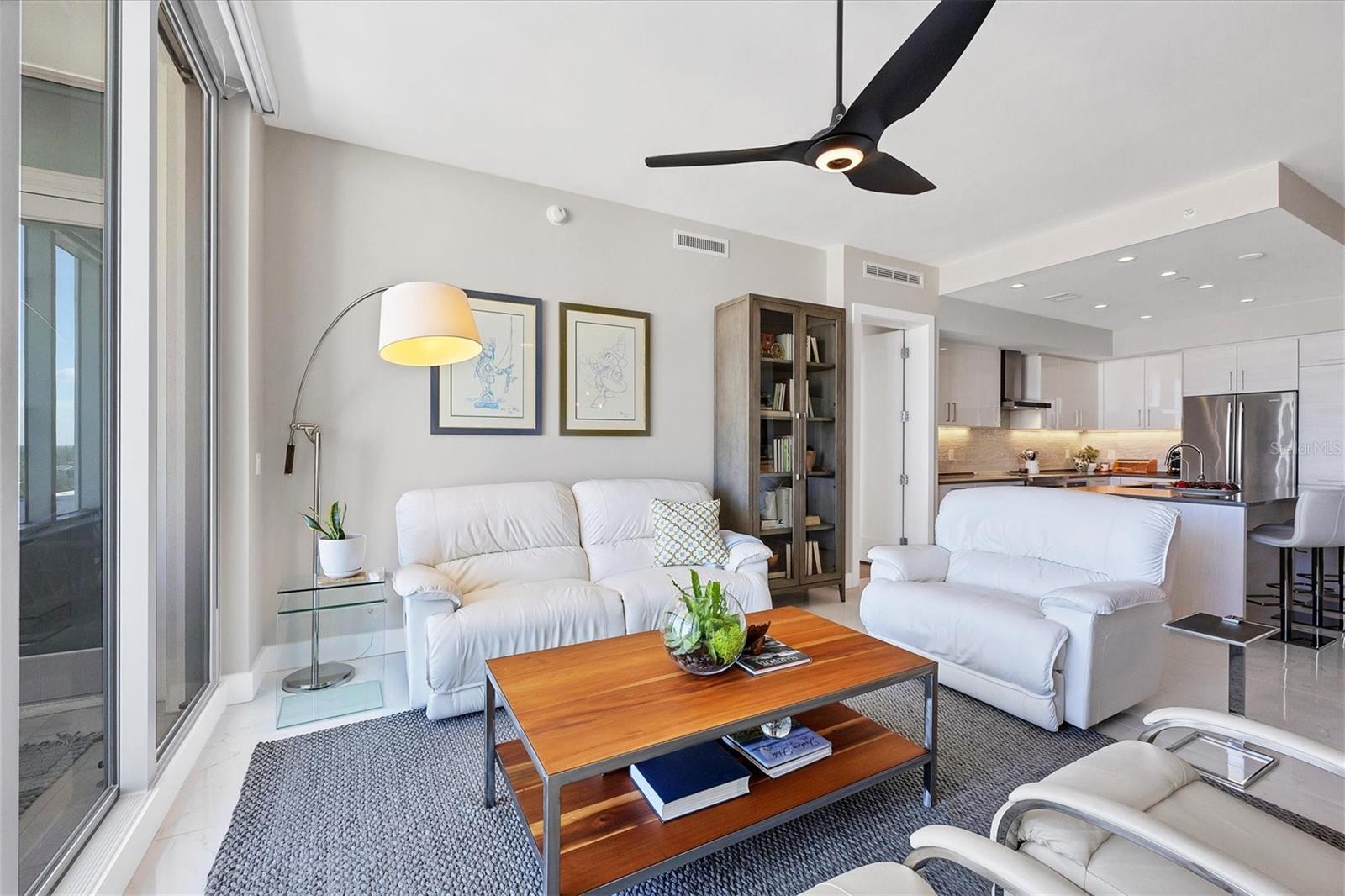 111 S PINEAPPLE AVE #1020