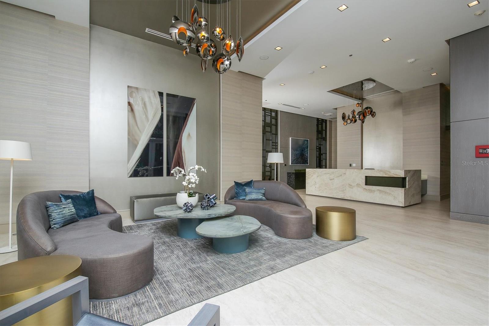 111 S PINEAPPLE AVE #1020