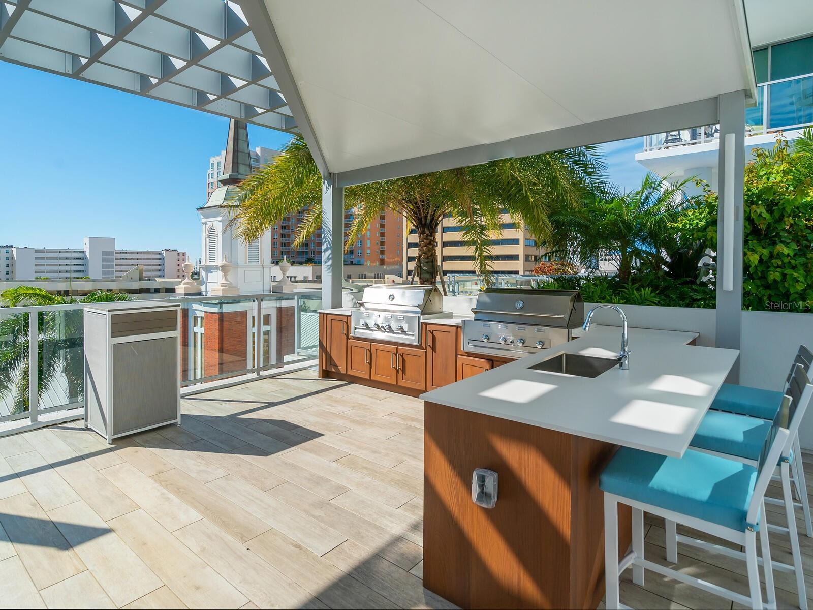 111 S PINEAPPLE AVENUE Unit: 506