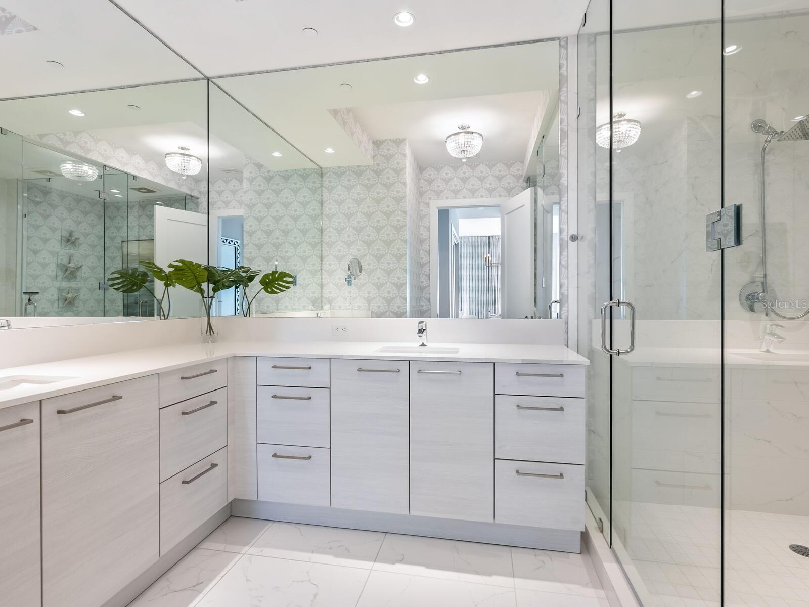 111 S PINEAPPLE AVENUE Unit: 506