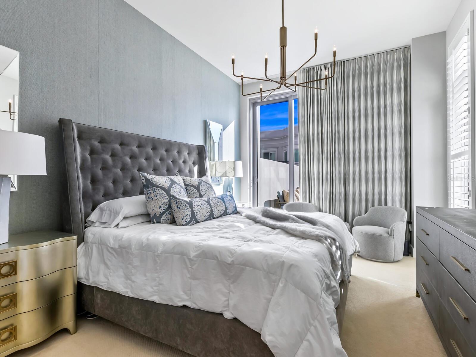 111 S PINEAPPLE AVENUE Unit: 506