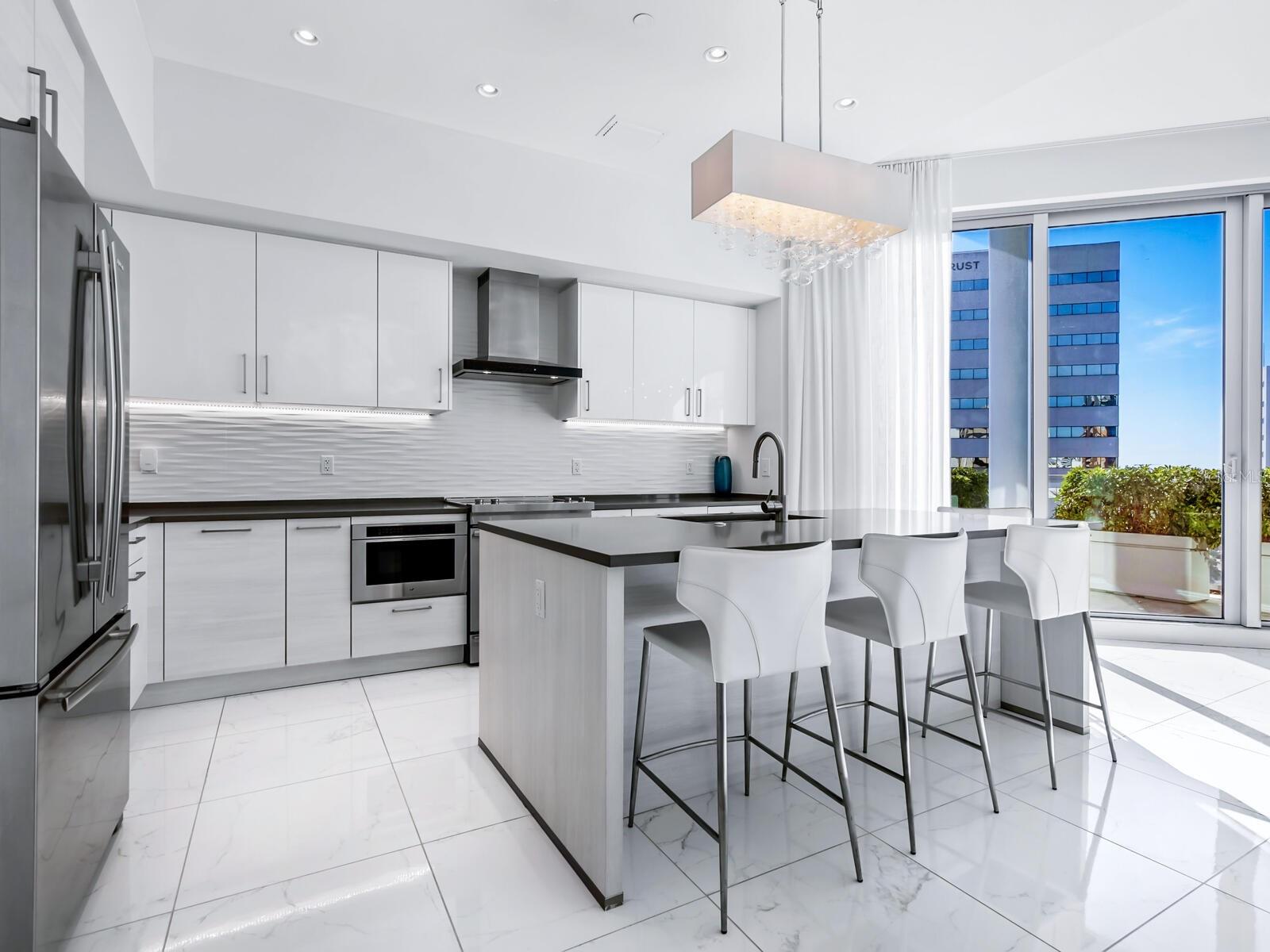 111 S PINEAPPLE AVENUE Unit: 506
