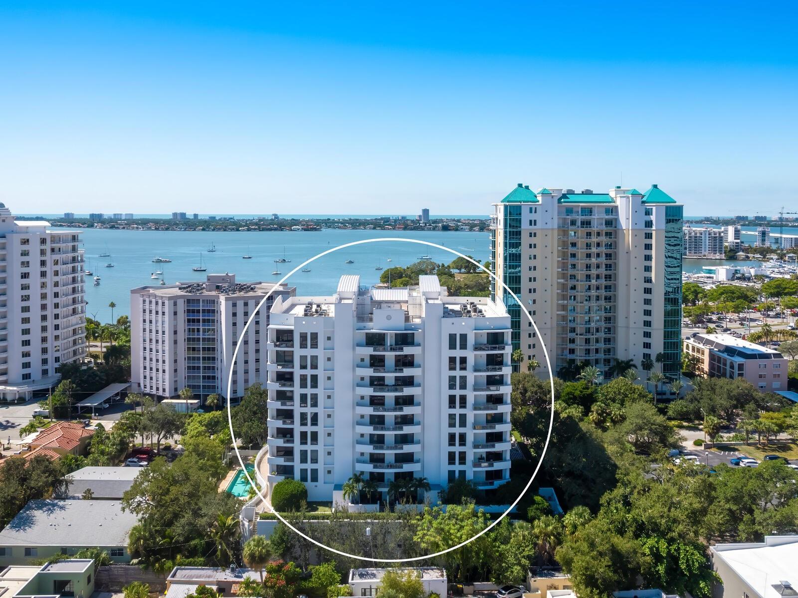 401 S PALM AVENUE Unit: 1002