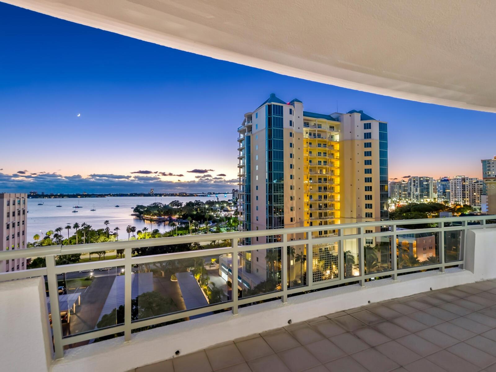 401 S PALM AVENUE Unit: 1002