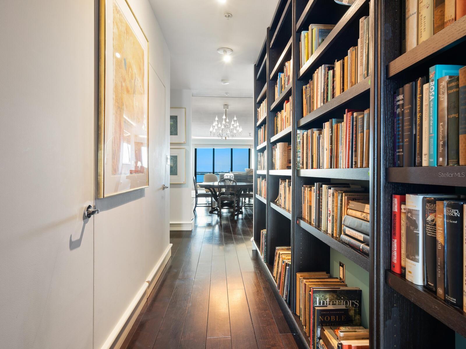 401 S PALM AVENUE Unit: 1002