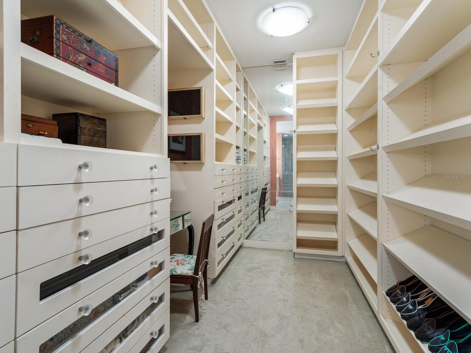 401 S PALM AVENUE Unit: 1002