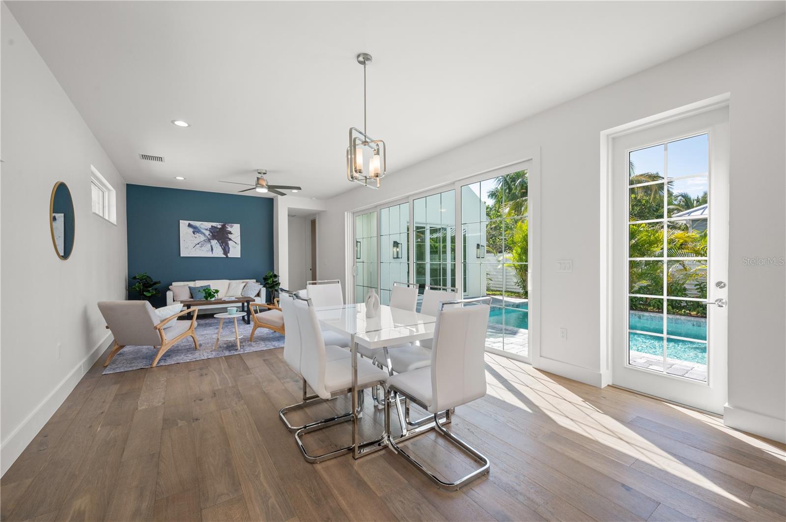1886 BAHIA VISTA ST