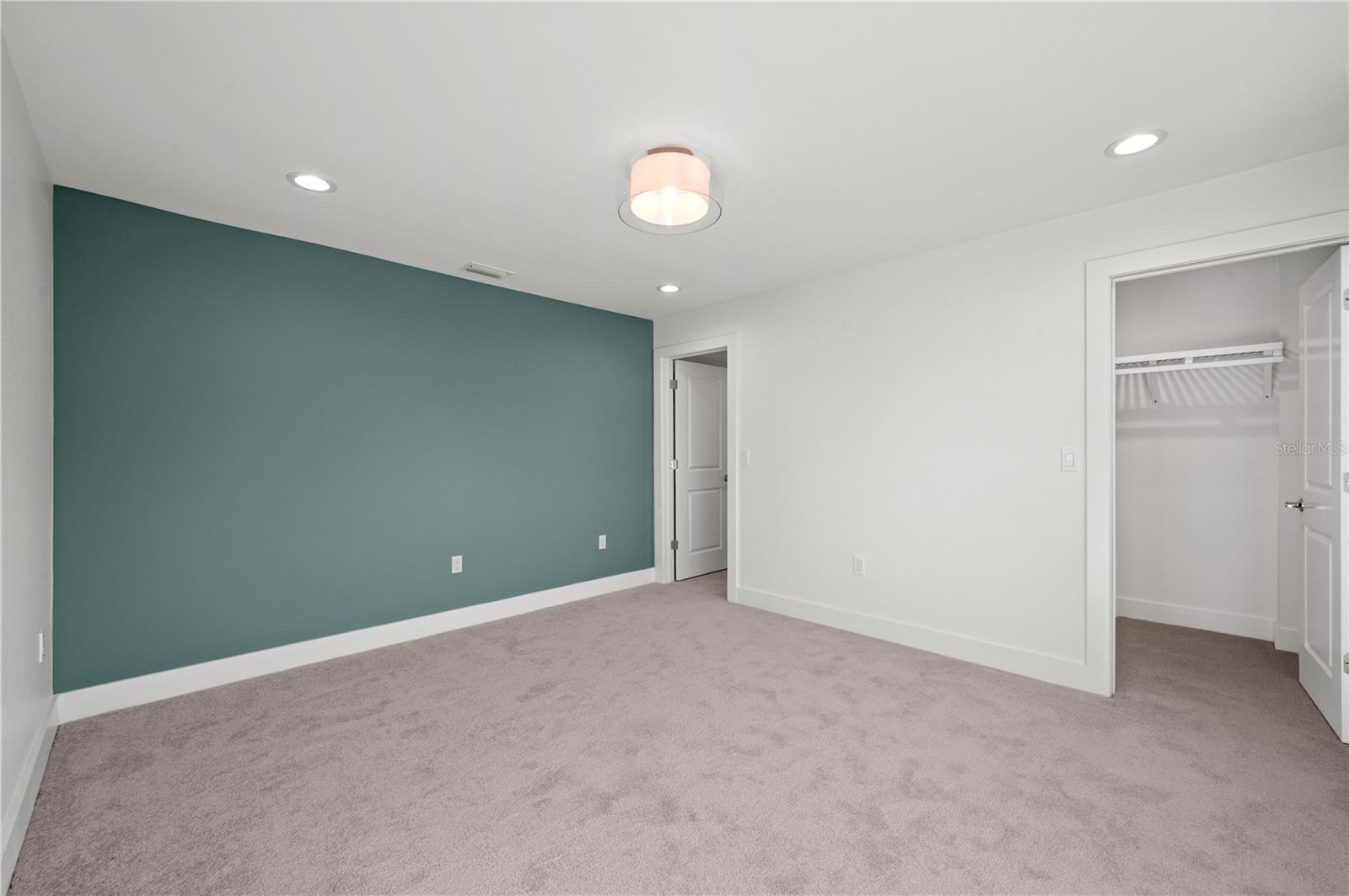 1886 BAHIA VISTA ST