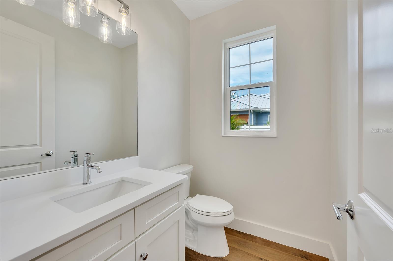 1886 BAHIA VISTA ST