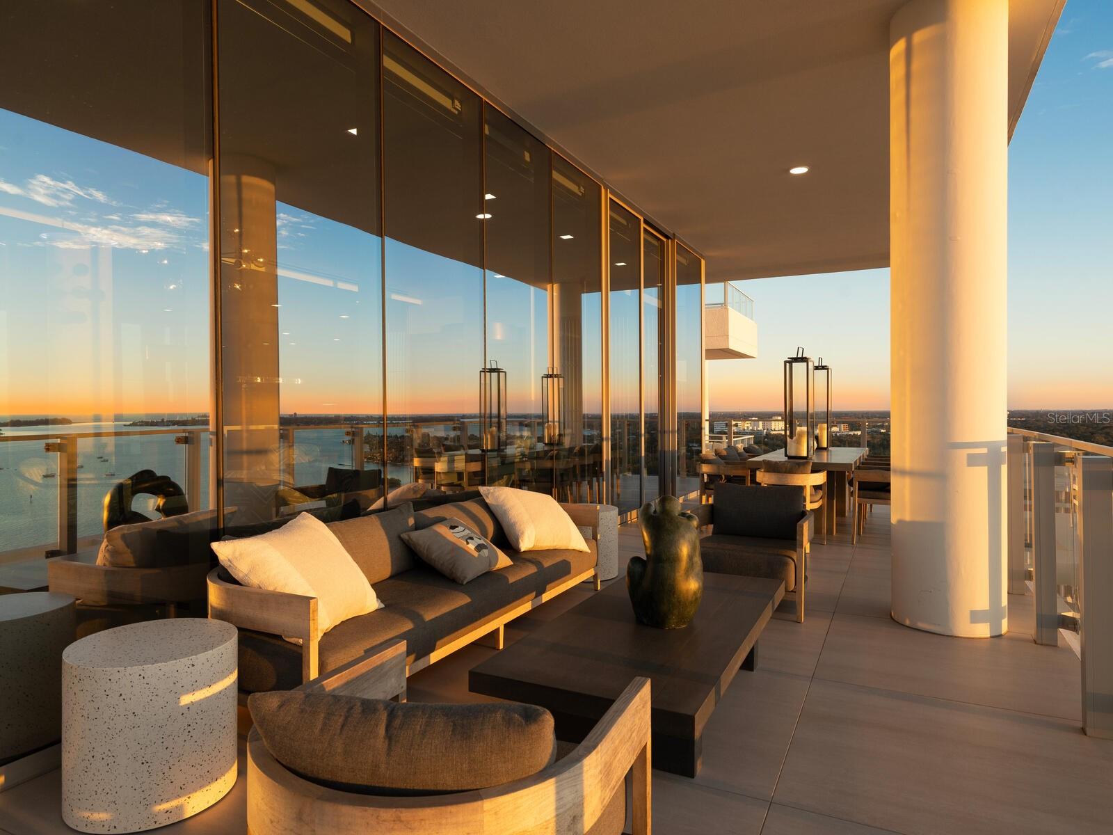 605 S GULFSTREAM AVENUE Unit: 17