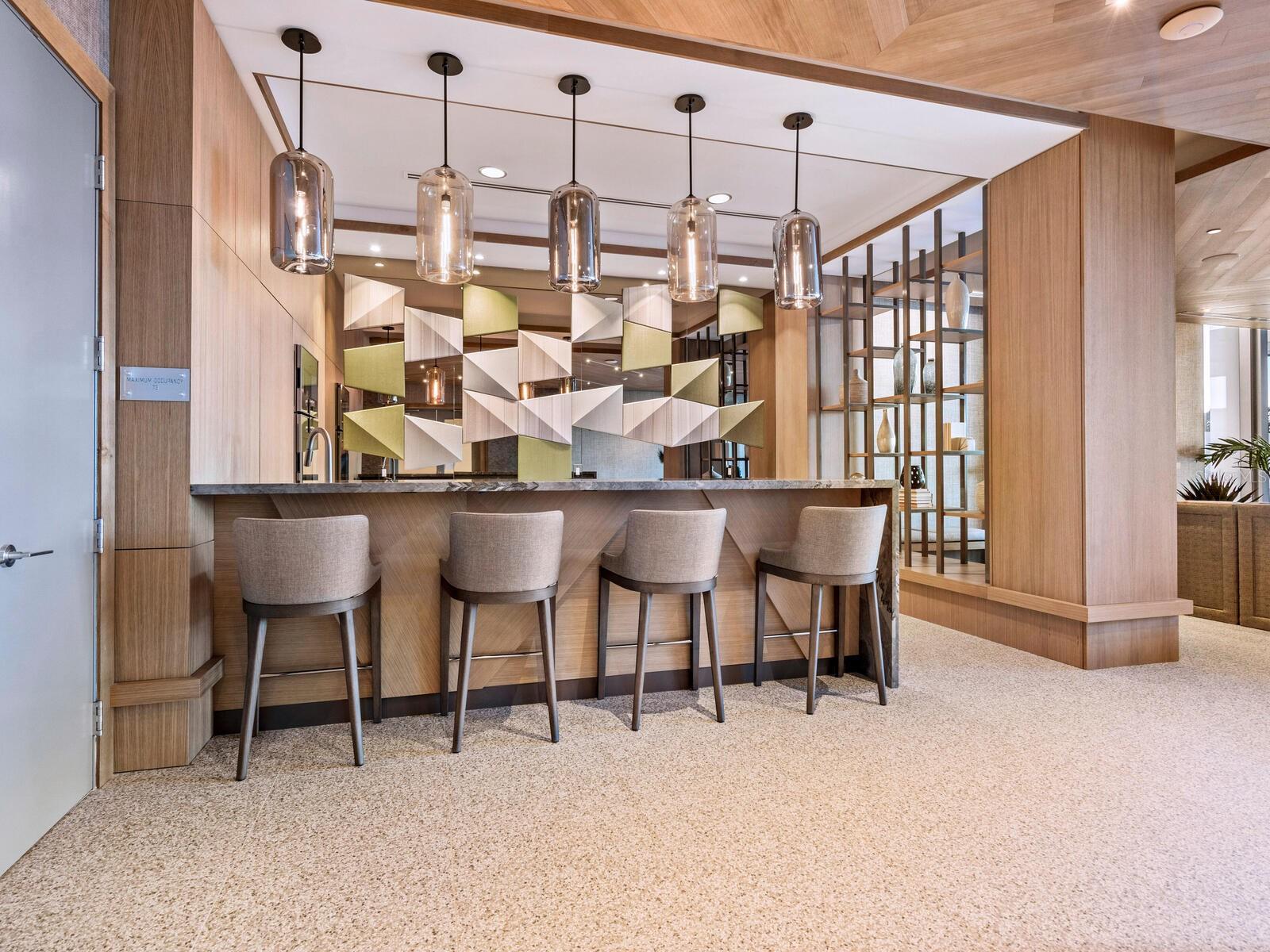 605 S GULFSTREAM AVENUE Unit: 17