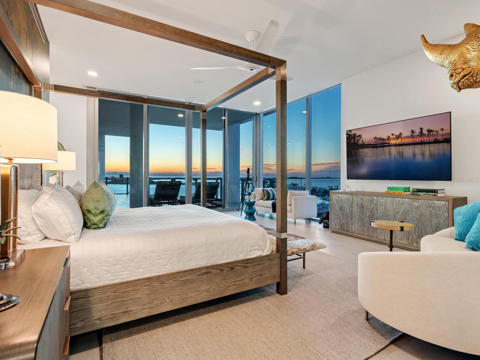 605 S GULFSTREAM AVENUE Unit: 17