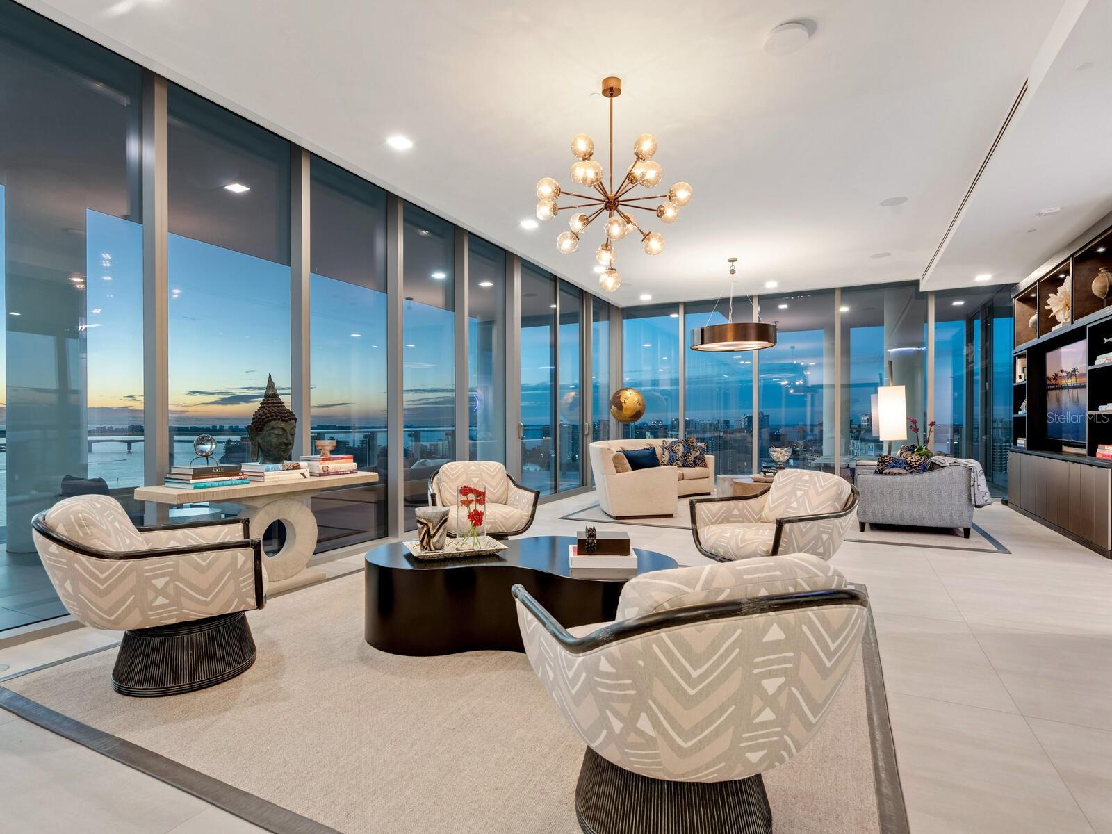 605 S GULFSTREAM AVENUE Unit: 17