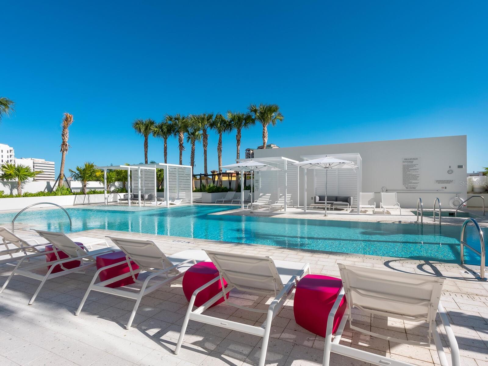605 S GULFSTREAM AVENUE Unit: 17
